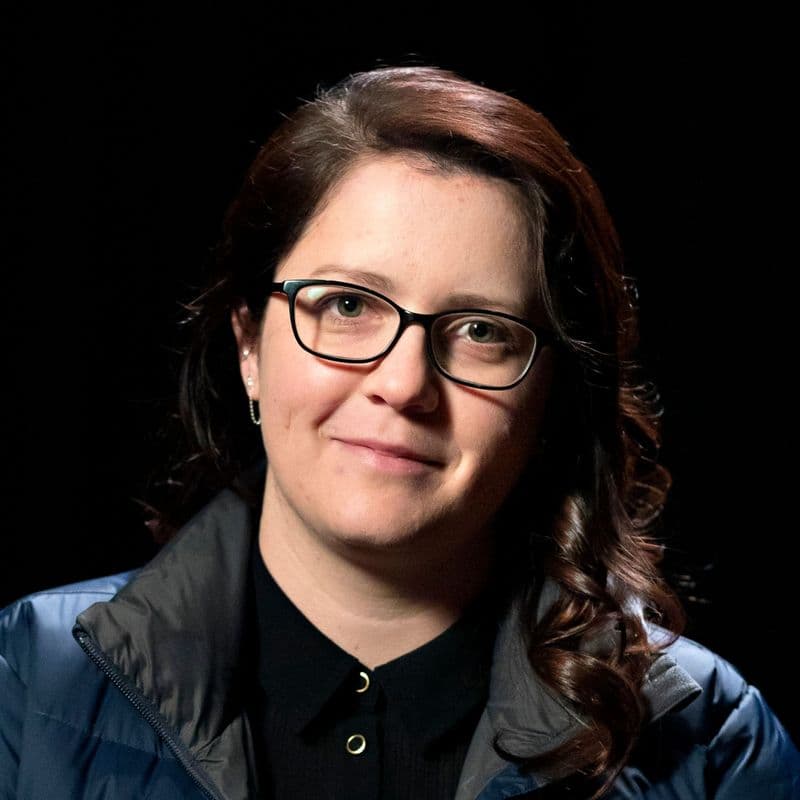 Portrait photograph of a woman