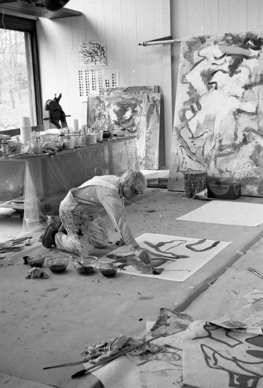 Willem de Kooning drawing tusche washes on aluminum plates for his experimental colour lithograph (processed and proofed by Kenneth Tyler at Gemini GEL, Los Angeles, California and never published) during Kenneth Tyler's visit in 1971, East Hampton, 1971