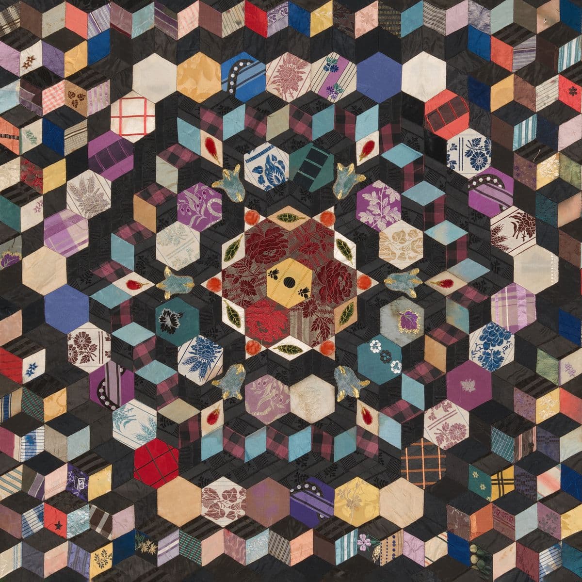 Quilt Festa XII 2014 サイン入り本 Quilt Festa XII 2014 サイン入り本 Celebrate With Quilts